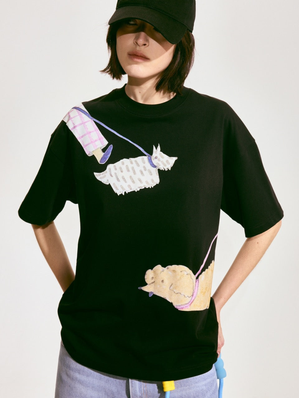 Dog Walking Patched Short-Sleeve T-shirt x Hannah Van Der Weide- Black