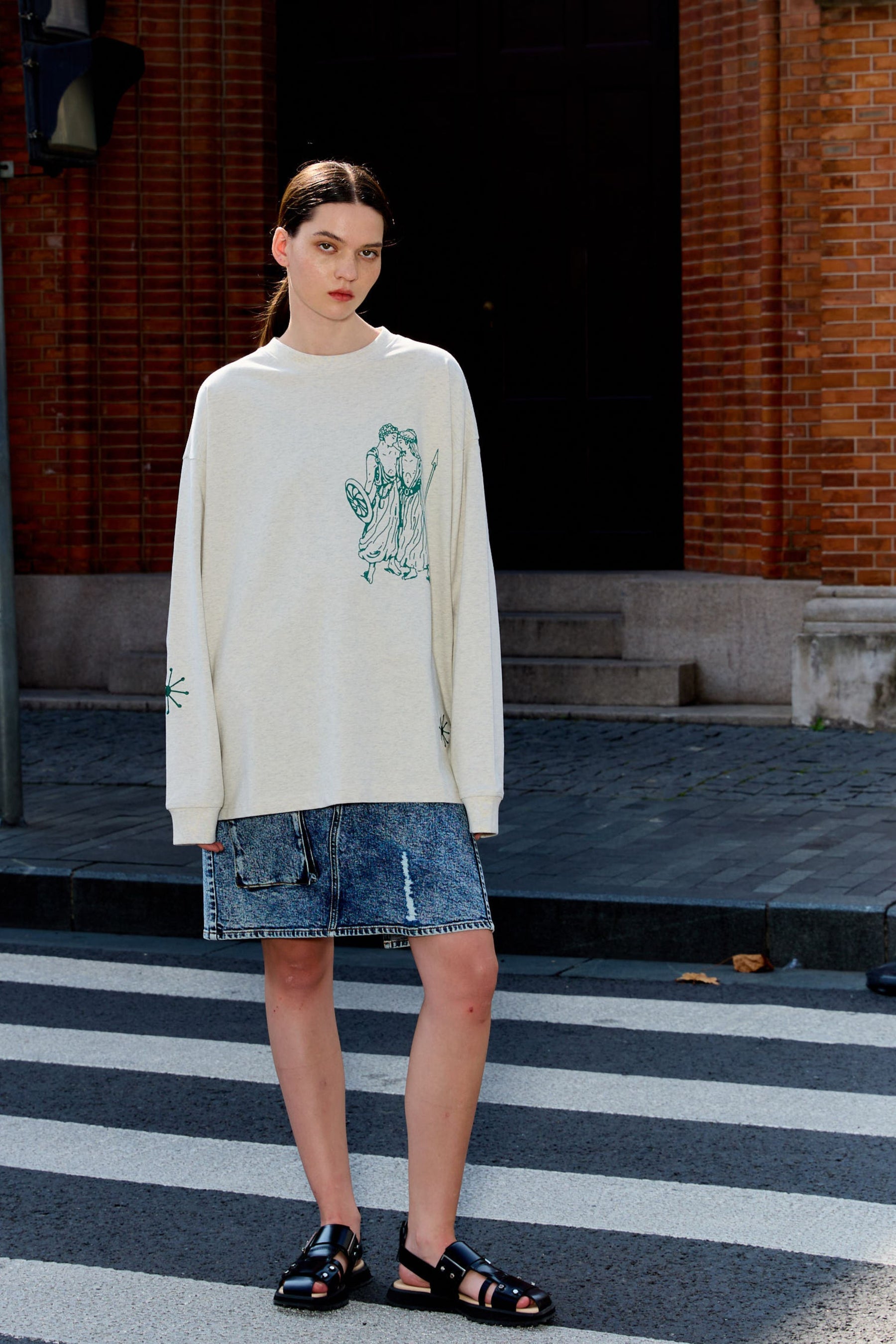 Myth Sculpture Long Sleeve T-shirt x Hannah Van Der Weide