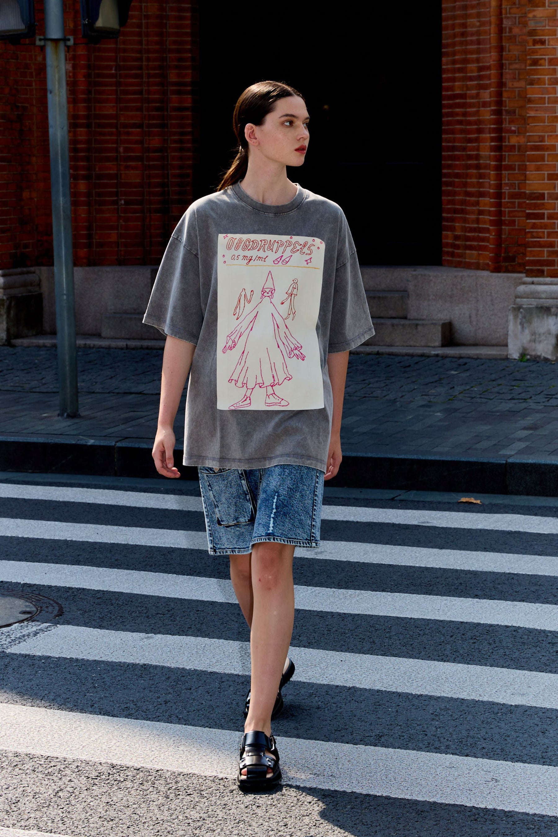 Magician Patched T-shirt x Hannah Van Der Weide
