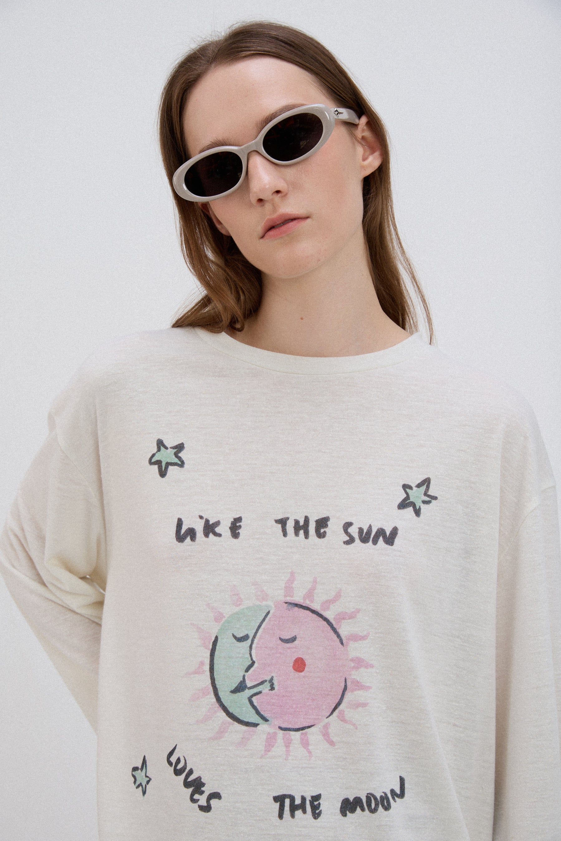 Solar Embrace Long sleeve Linen T-shirt x Ofelia Botella