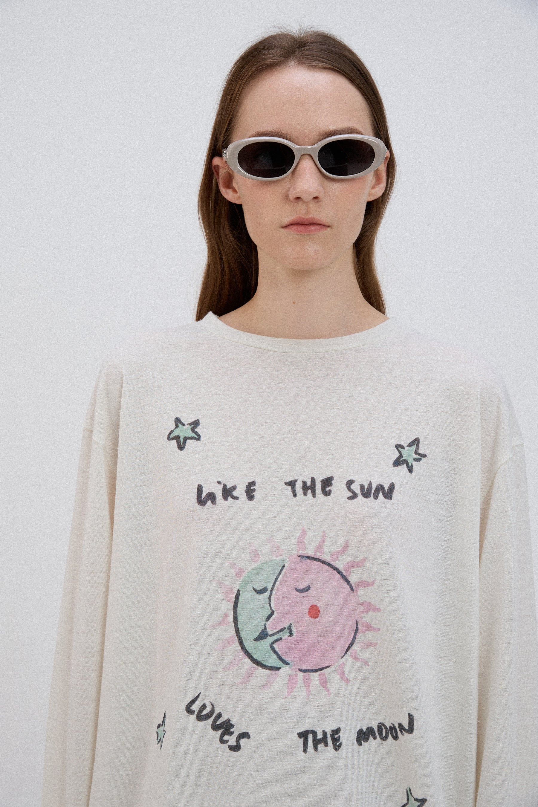 Solar Embrace Long sleeve Linen T-shirt x Ofelia Botella
