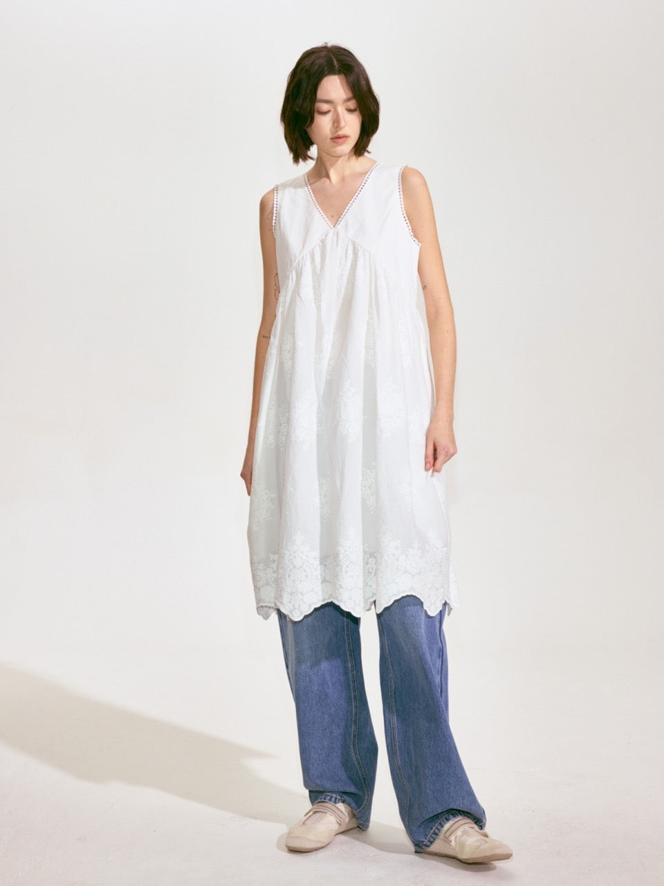 Lace-Embroidered Ramie V-Neck Dress