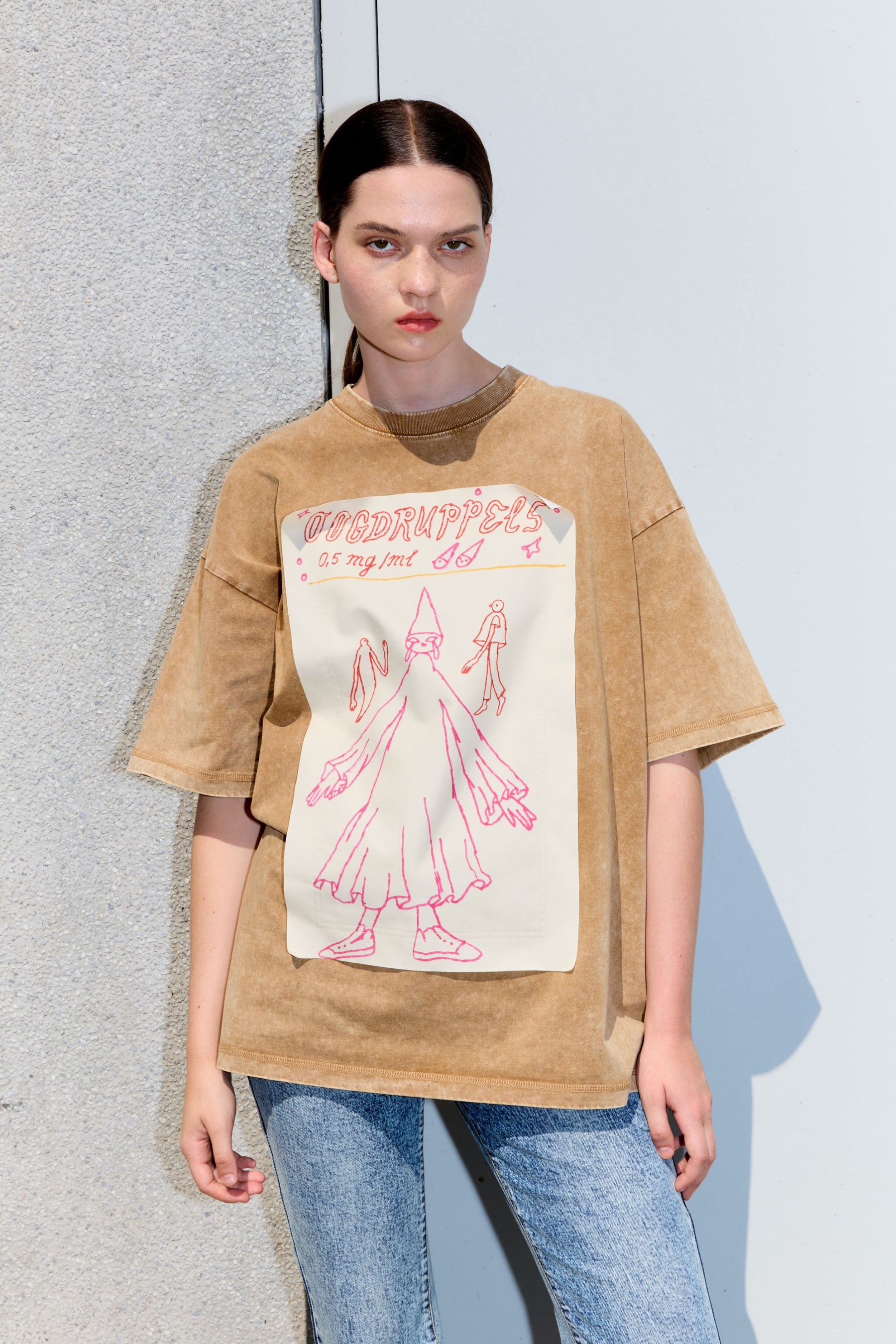 Magician Patched T-shirt x Hannah Van Der Weide