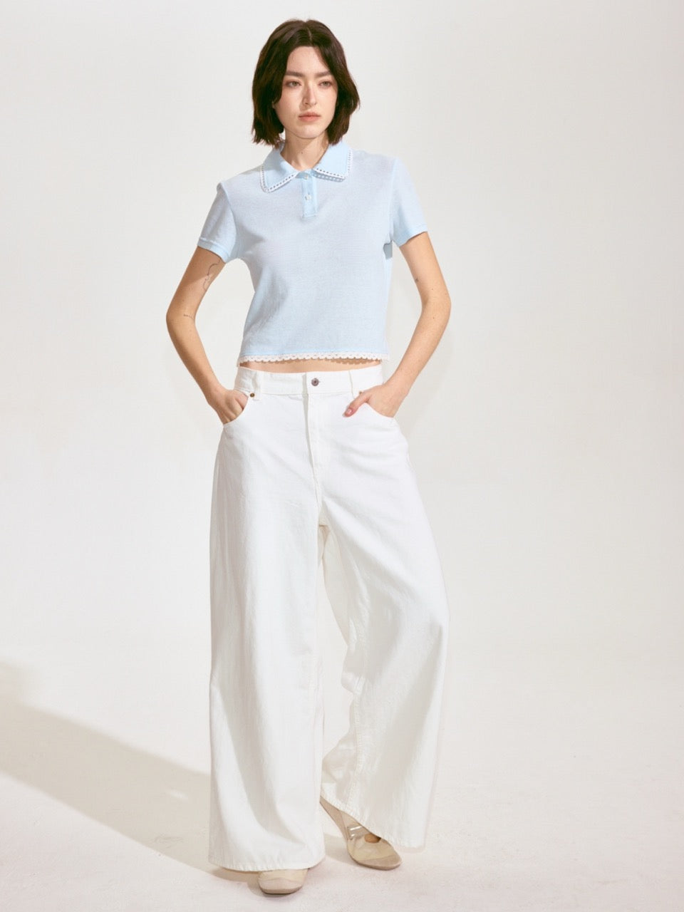 Scalloped Knit Collar Short-Sleeve Top - Blue