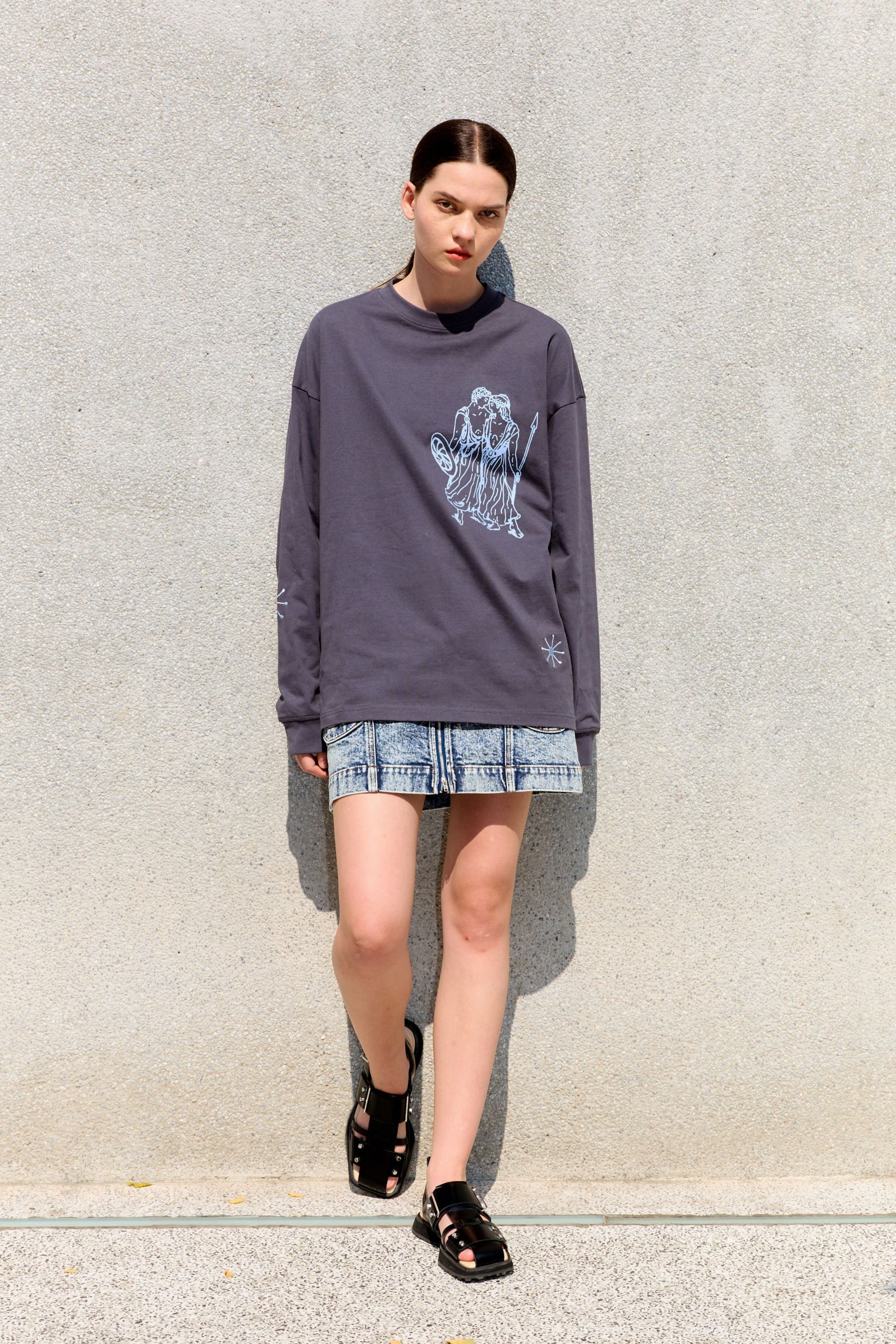 Myth Sculpture Long Sleeve T-shirt x Hannah Van Der Weide