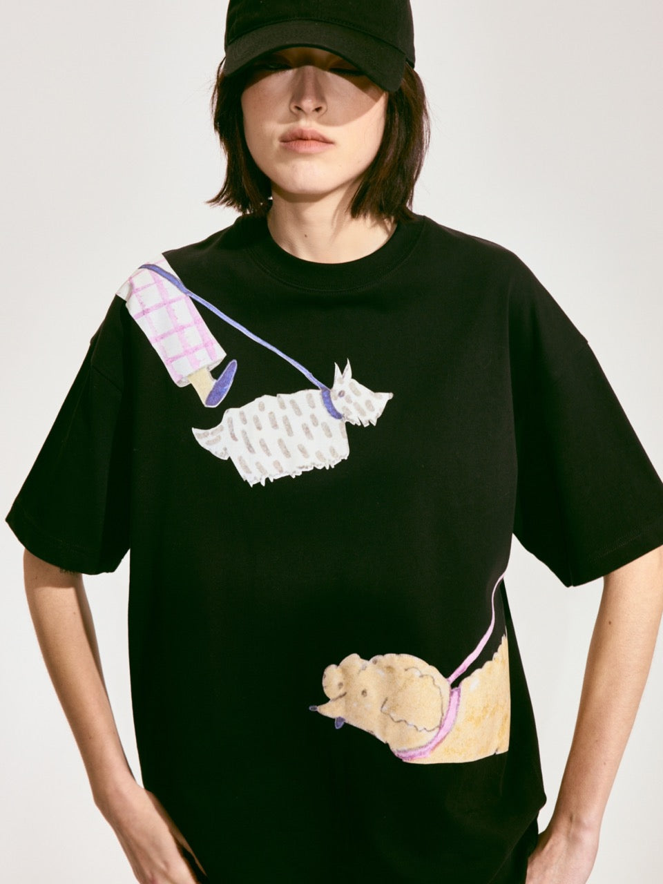 Dog Walking Patched Short-Sleeve T-shirt x Hannah Van Der Weide- Black