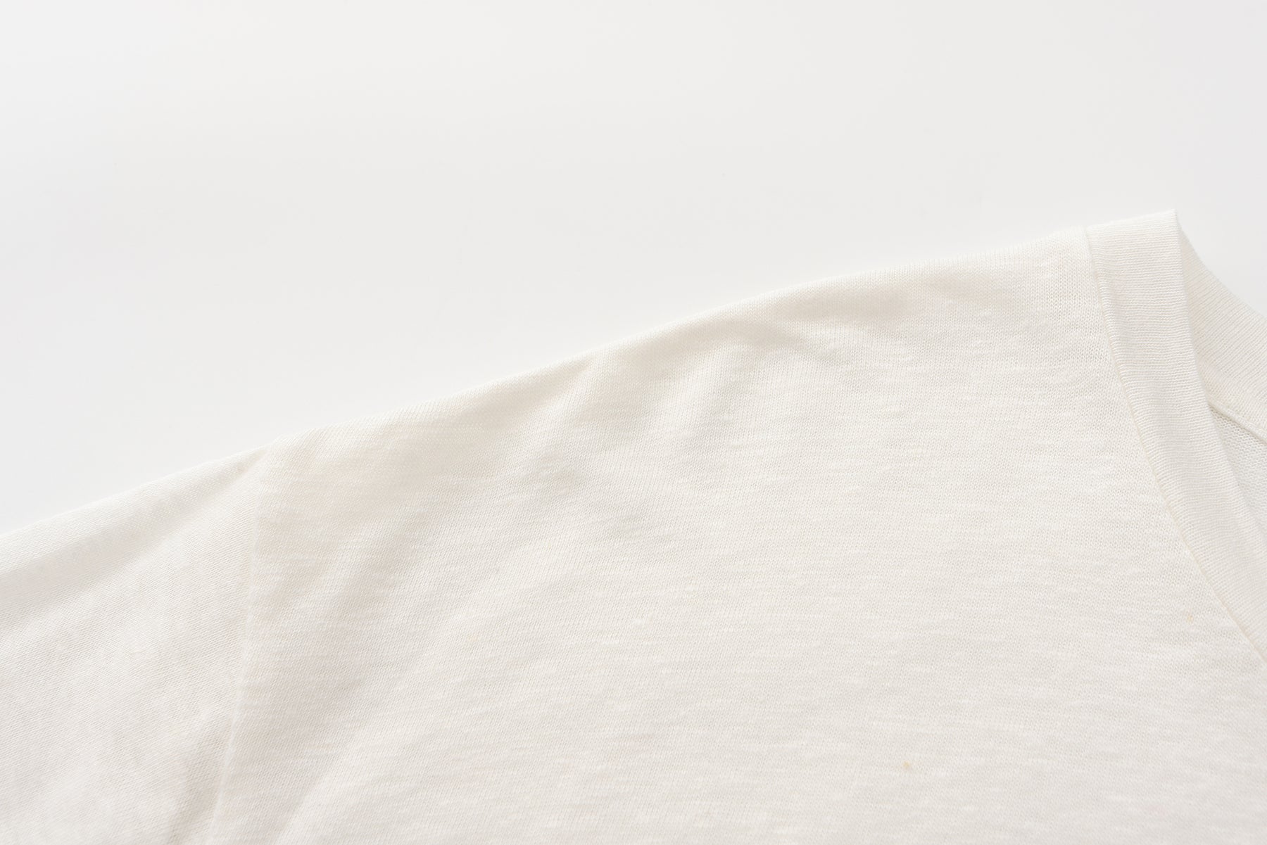 Solar Embrace Long sleeve Linen T-shirt x Ofelia Botella