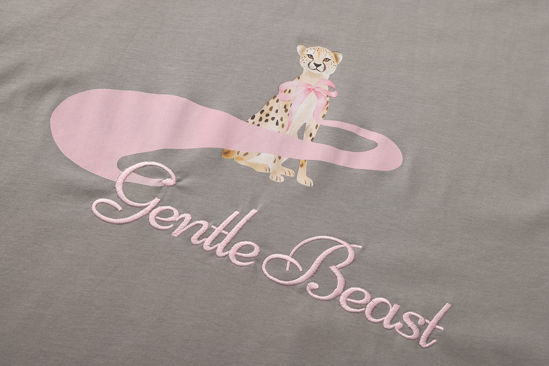Gentle Beat Short Sleeve Tee - Grey
