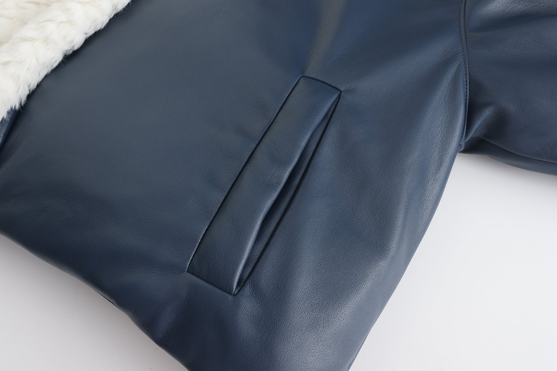 純素皮革泰迪羽絨外套 - 藍色