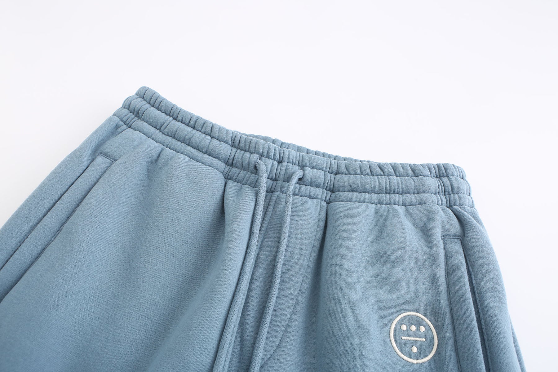 ICON 3Moji Embroidery Sweatpants_Oops