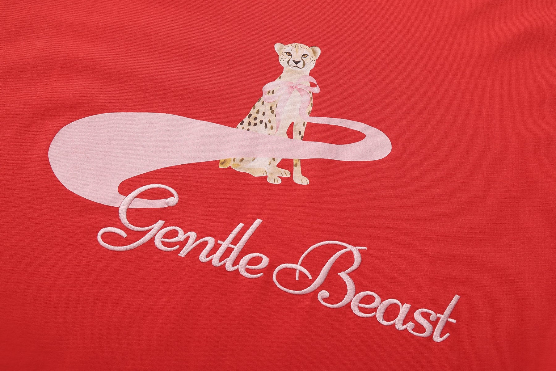 Gentle Beat Short Sleeve Tee - Red