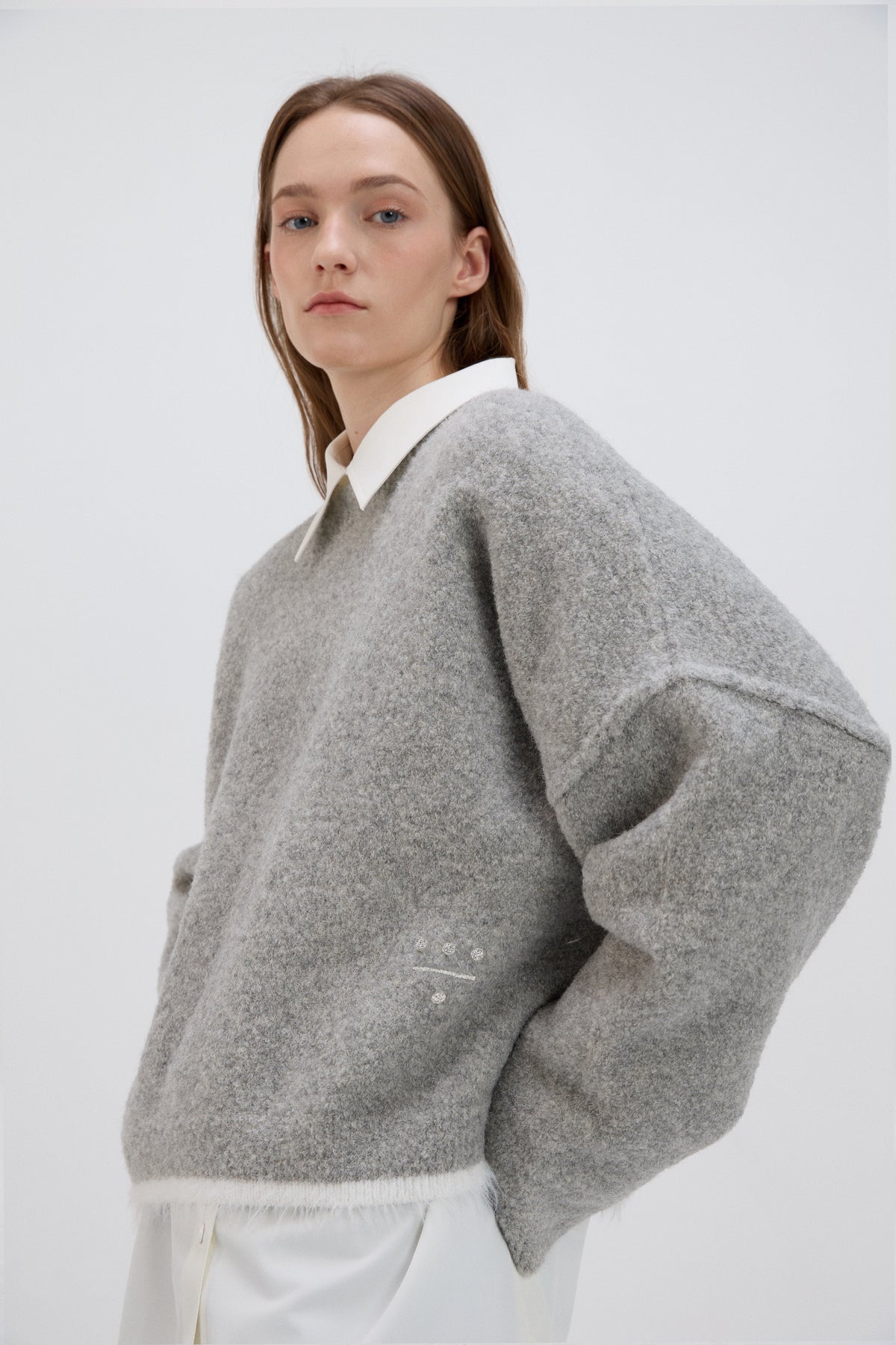 Shearling-Trim Oversized Knit Sweater - Grey